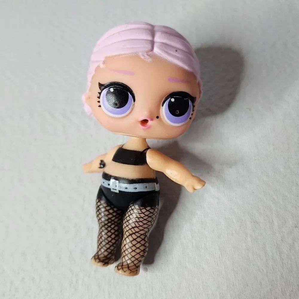 L.O.L. Doll Fashioniptown Girl Pink Hair Punk Space Buns